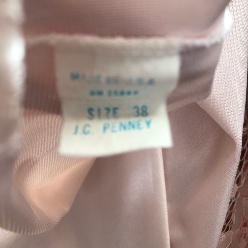 Vintage JCpenny pink slip dress sz 38 100% nylon lace  grannycore coquette sexy - Picture 6 of 6